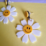 Load image into Gallery viewer, Korean Funky Pink & Yellow Daisy Earrings